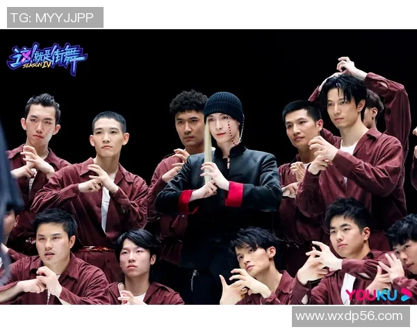 成都街舞队防守策略揭秘：深度解析街舞文化与战术结合的艺术