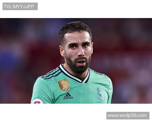 嘉伟足球明星的真实身份揭秘及其在足球界的影响力分析 嘉伟足球明星的真实身份揭秘及其在足球界的影响力分析